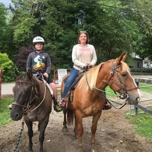 Meet your Posher, Kelly